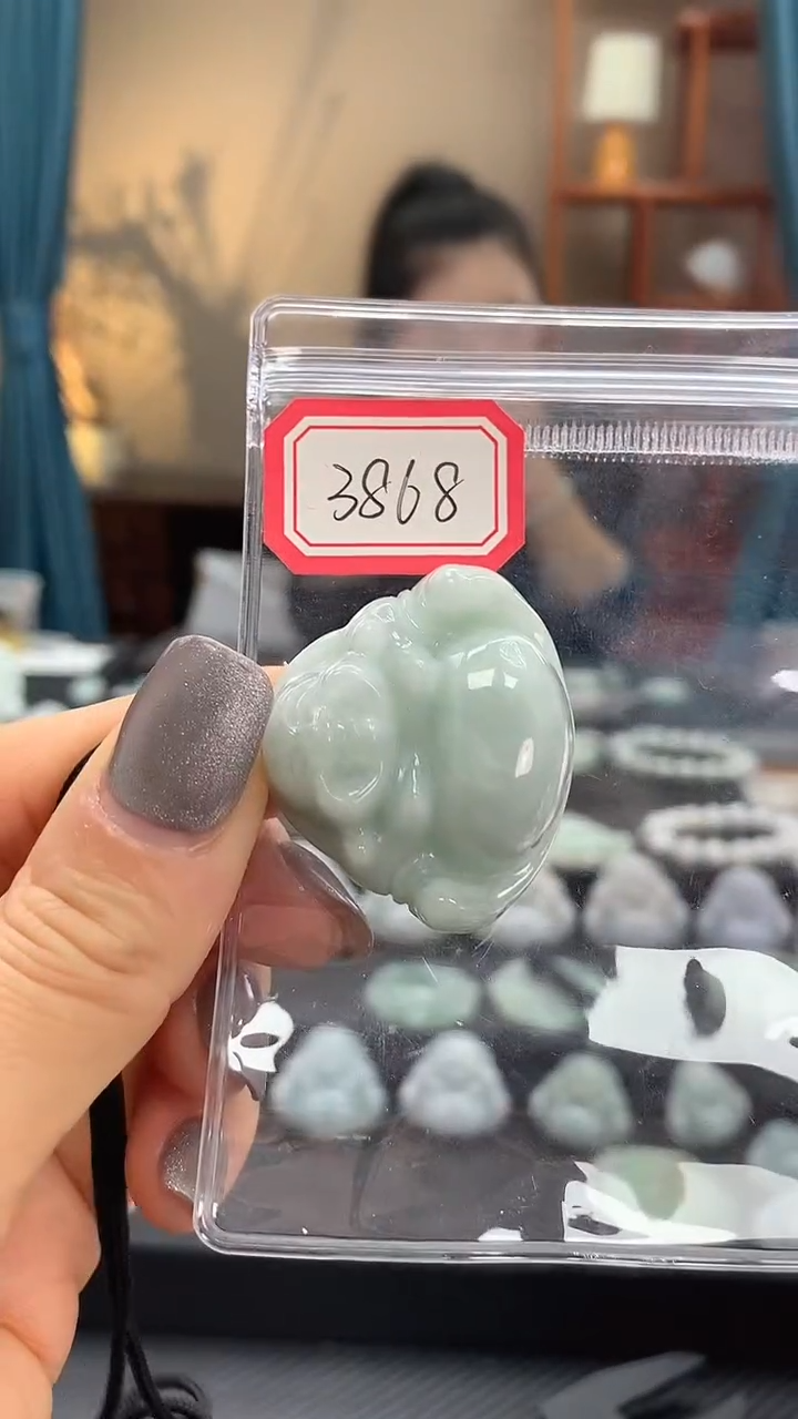 颈饰未镶嵌翡翠佛公 3868多样性发一件