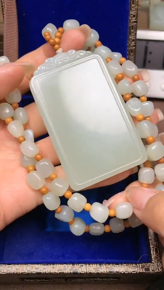 【闪购商品】和田玉颈饰未镶嵌2073