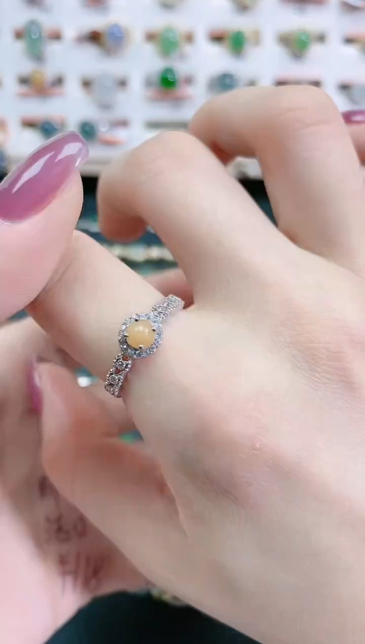 翡翠戒指银S925镶嵌天然翡翠