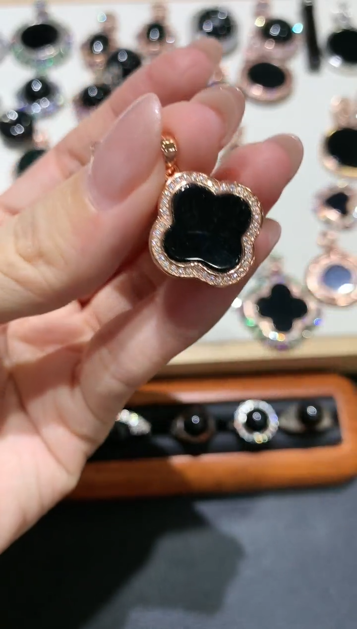 翡翠银S925镶嵌吊坠(不含链)12多人多样性随机发货1件