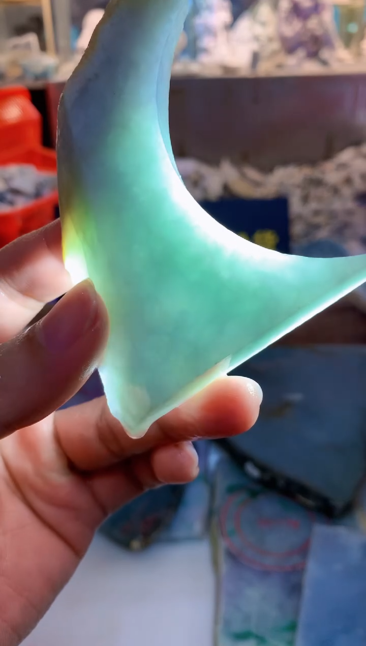 翡翠裸石0朗0翡翠珠宝745