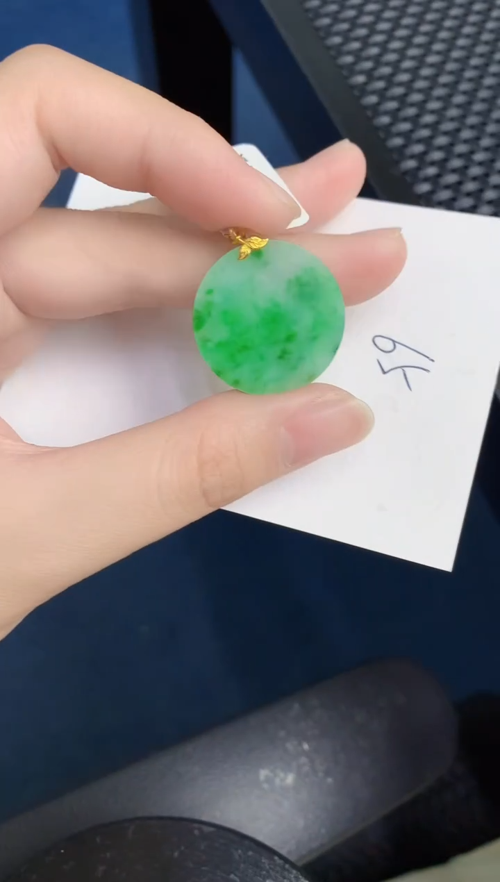 【闪购商品】翡翠颈饰18K金镶嵌0000000000