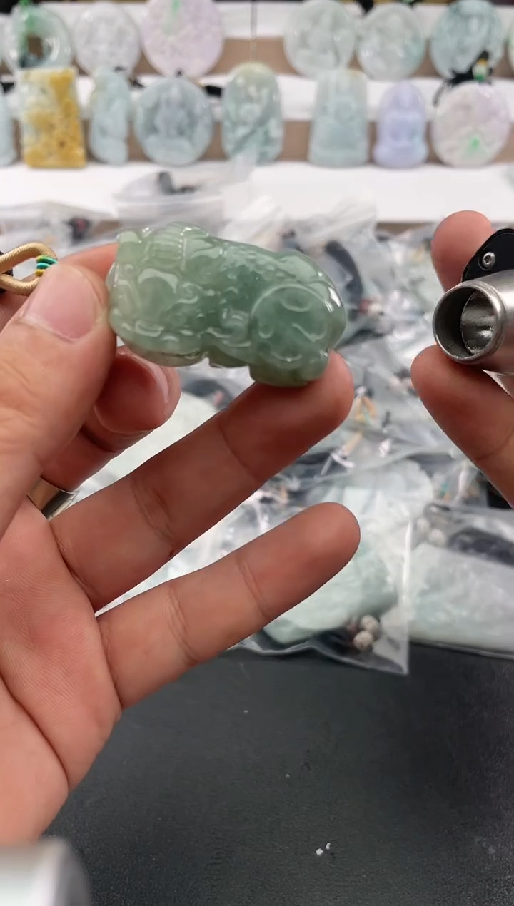 颈饰未镶嵌翡翠25/12/6/.90