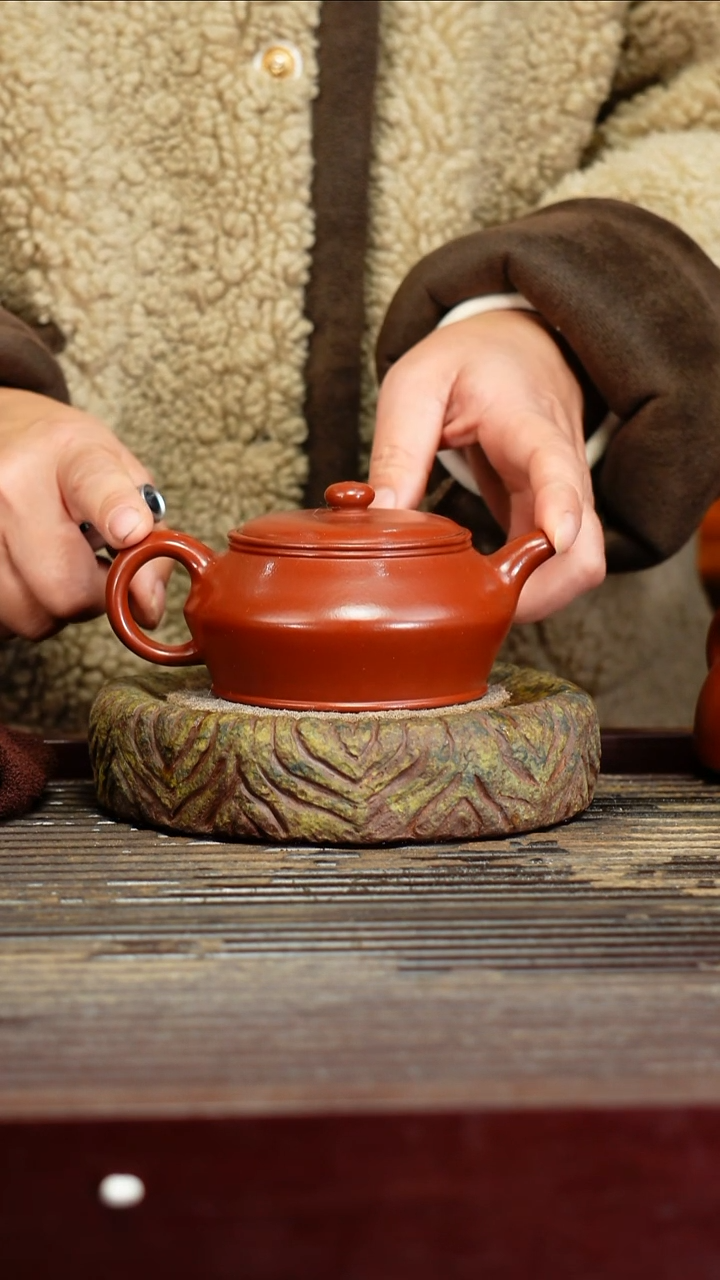 宜兴原矿紫砂壶茶壶宜兴原矿紫砂壶茶壶180C