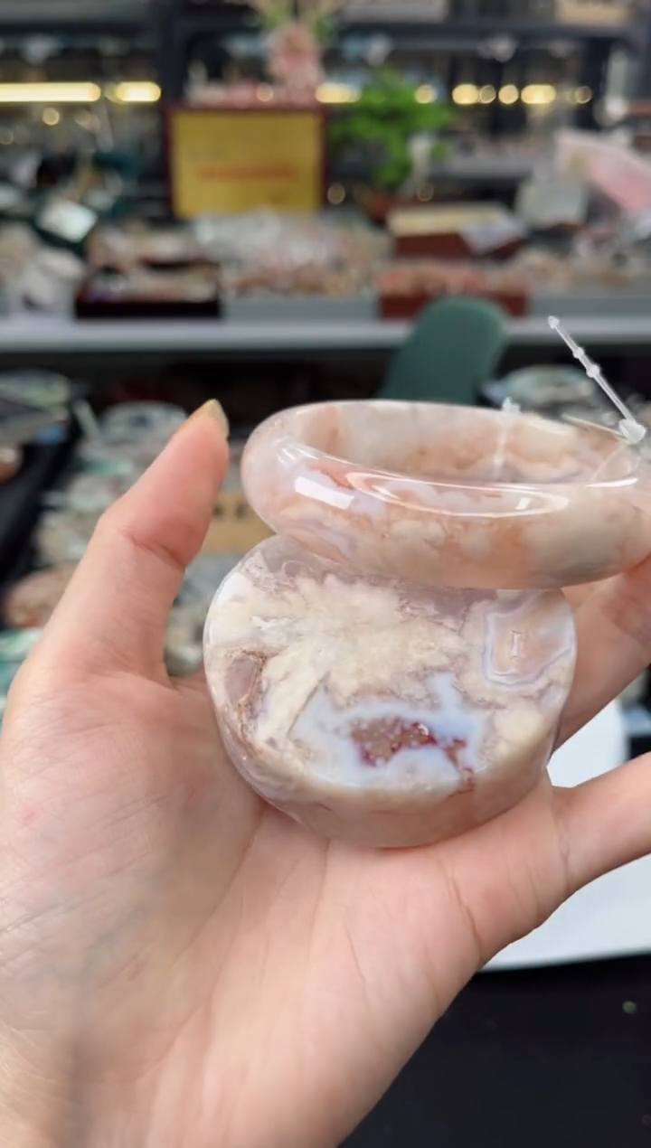 【闪购商品】石英质玉手镯未镶嵌62圈口（赠品镯心）3441039