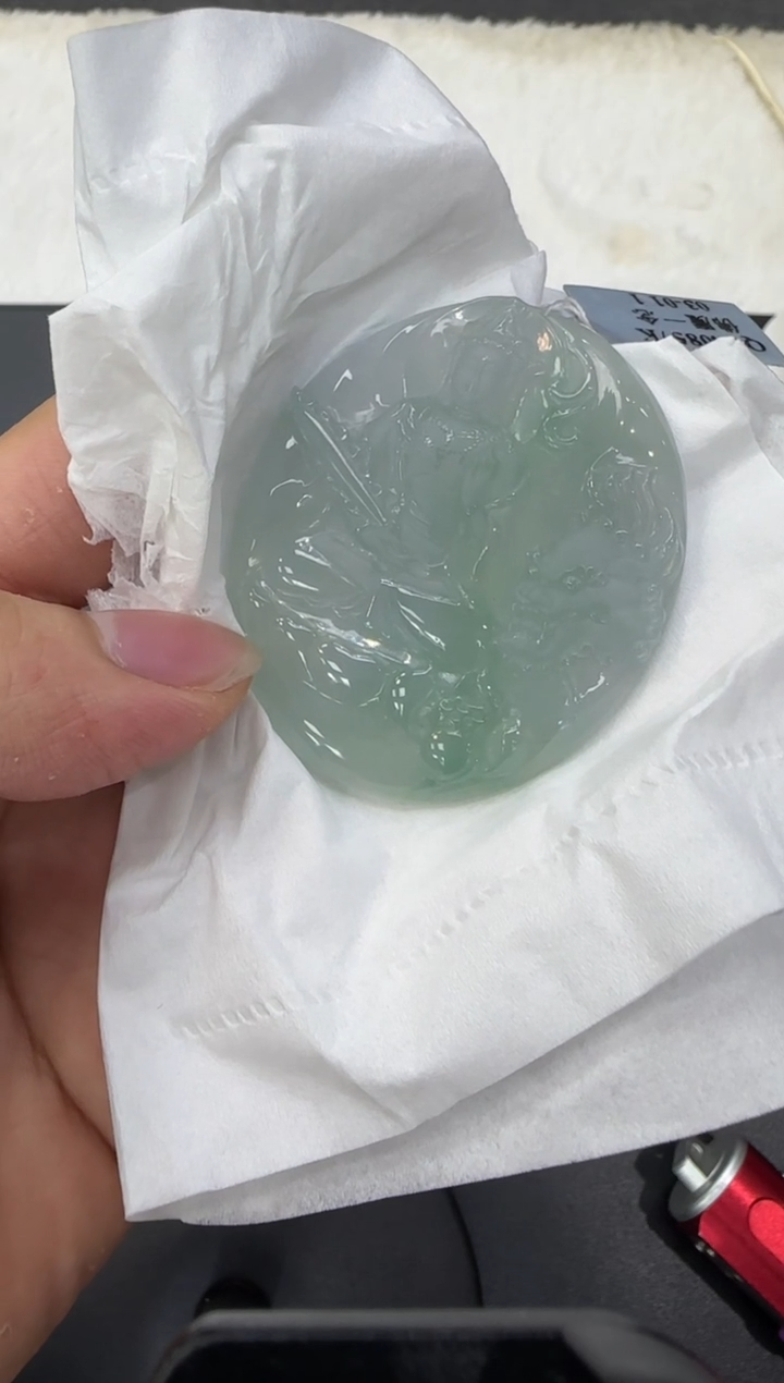 颈饰未镶嵌翡翠【*】天然翡翠A货孤品一件 