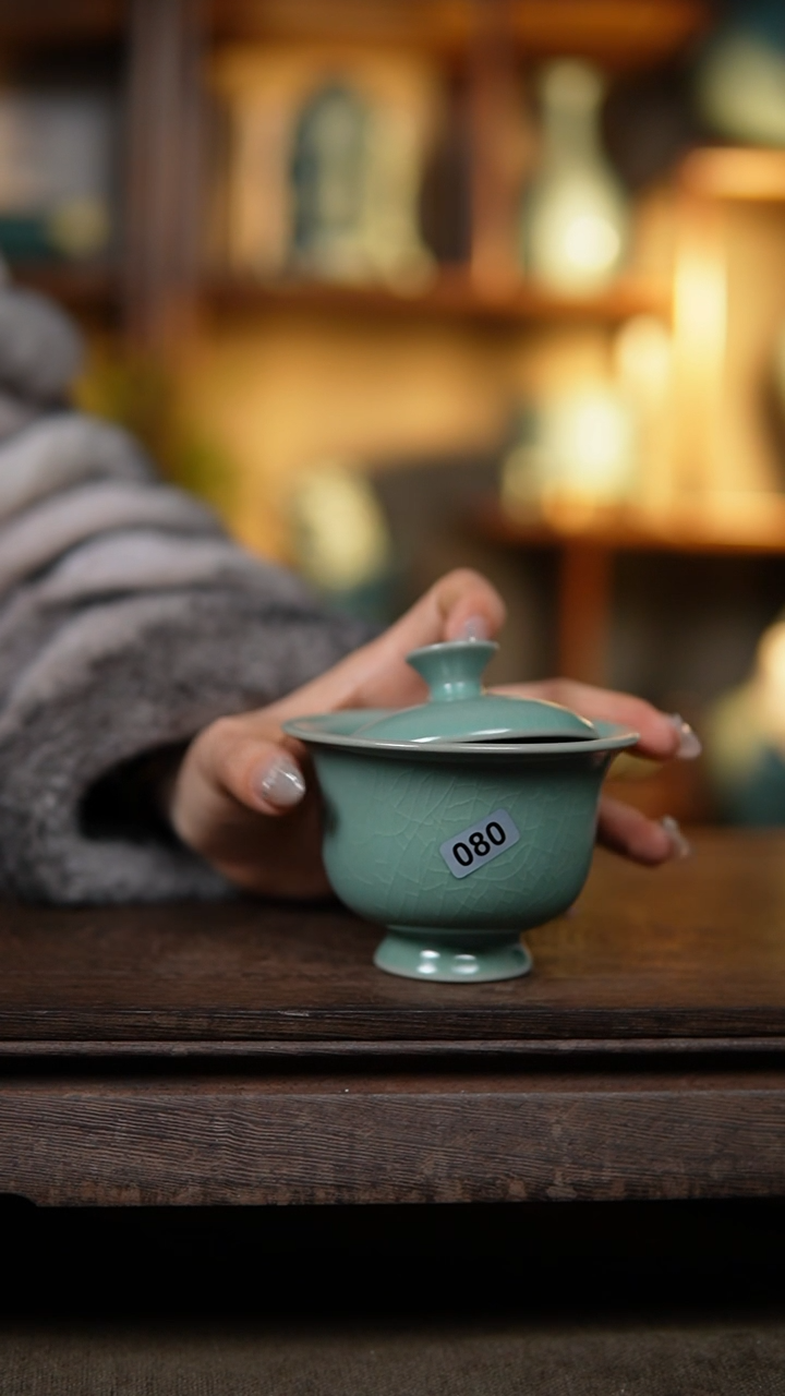 【闪购商品】杯仿古翡翠绿两才元宝微瑕80