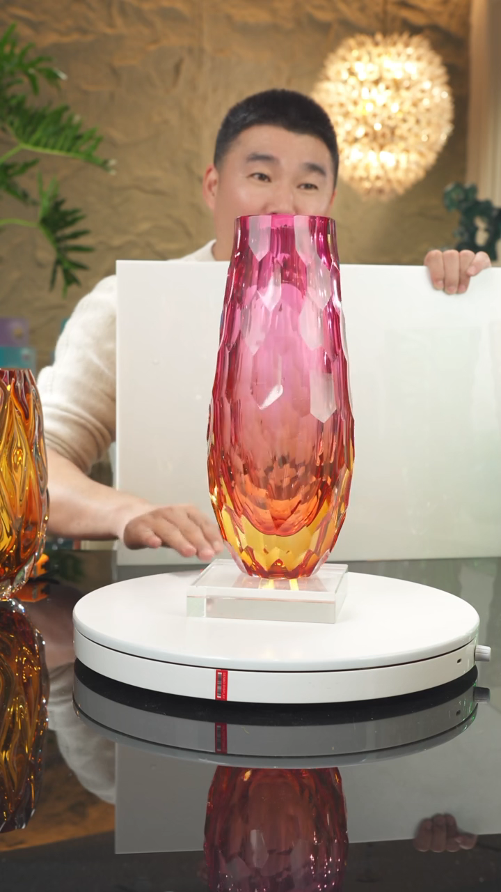 【闪购商品】摆件福利金红琥珀凹切面花瓶