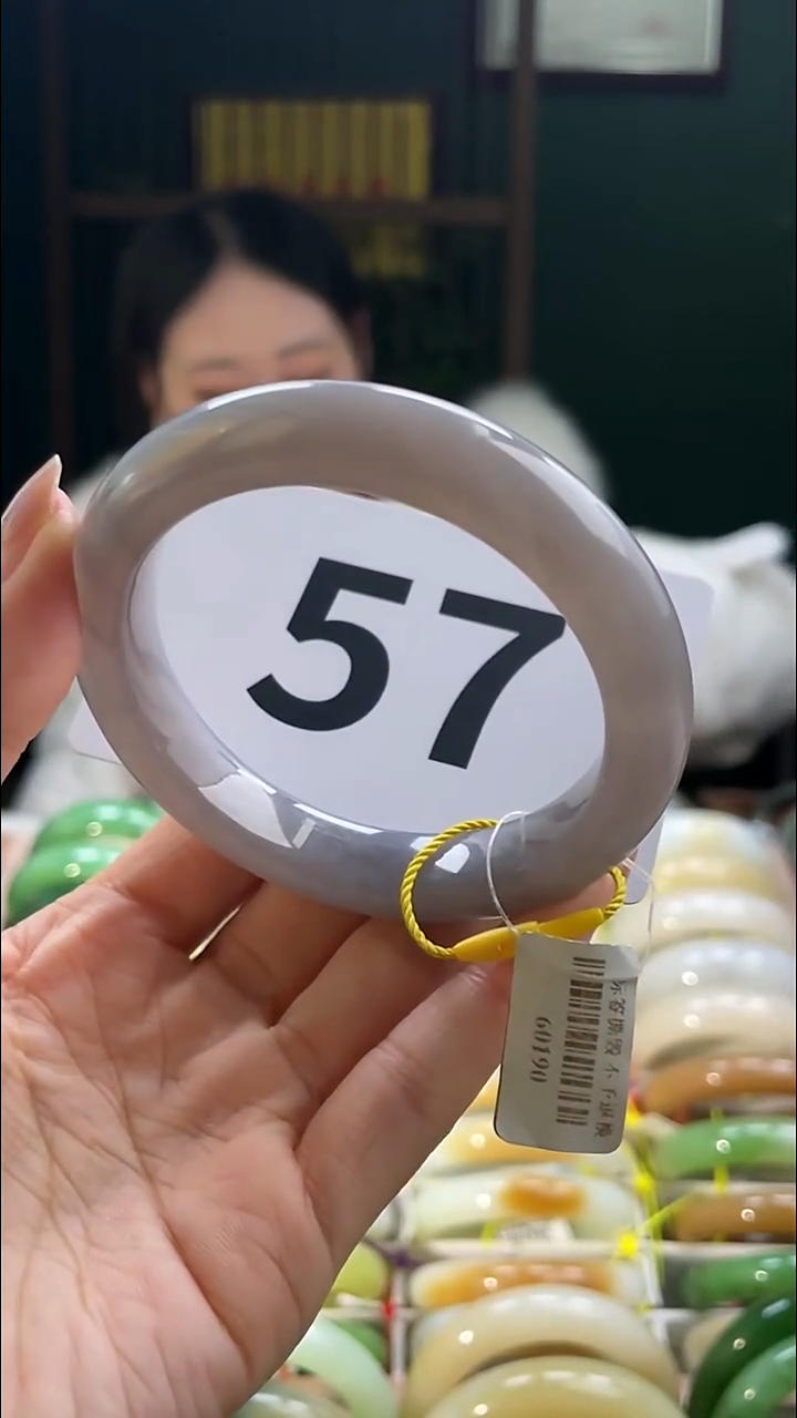 定制和田玉和田玉手镯纹