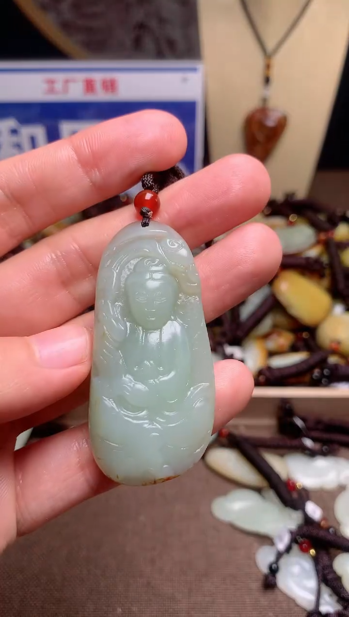 【闪购商品】和田玉颈饰未镶嵌1