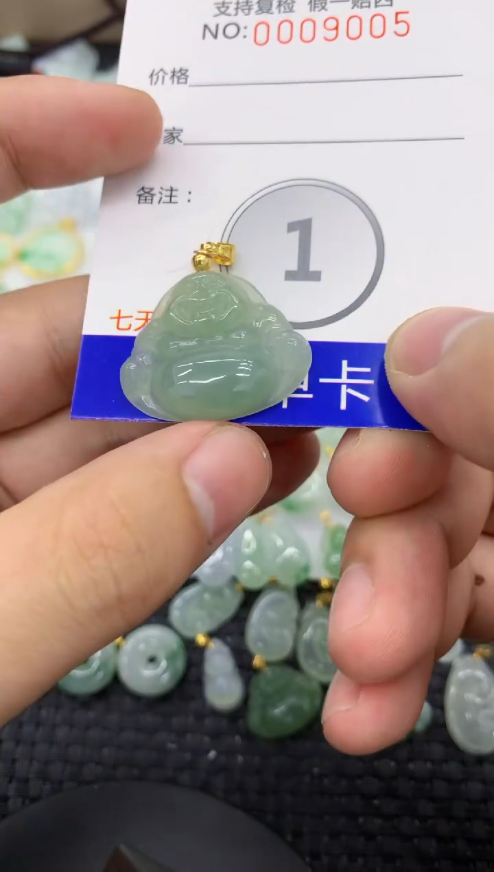 【闪购商品】翡翠颈饰未镶嵌111111111111
