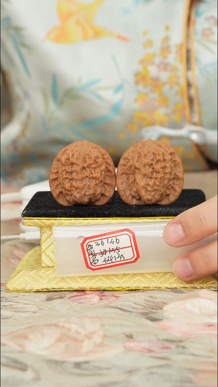 【闪购商品】文玩核桃把件官印