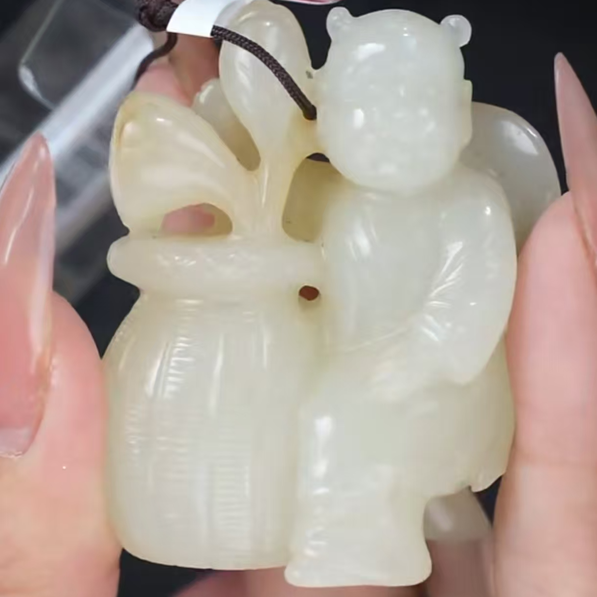 清代和田玉童子把件