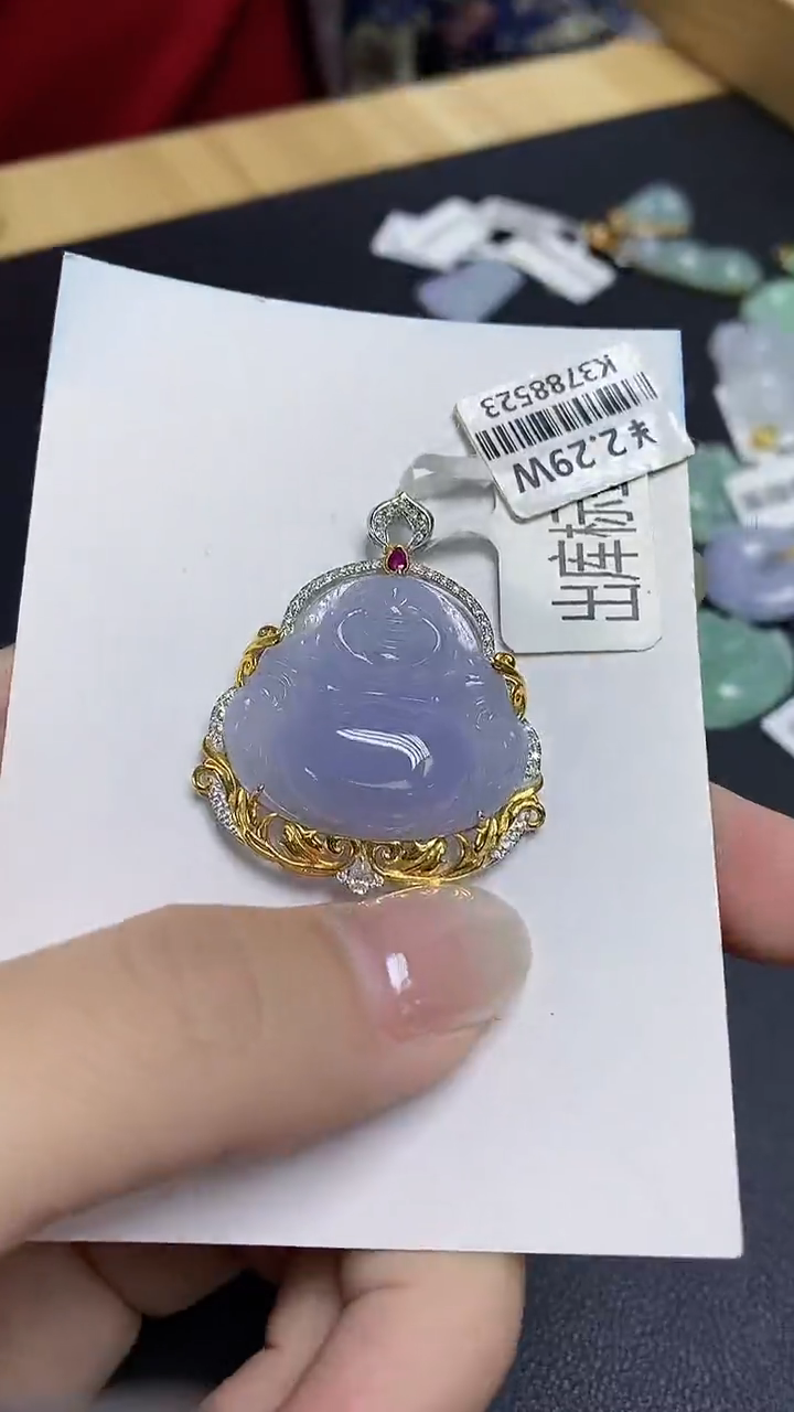 翡翠18K金镶嵌颈饰天然缅甸翡翠A货