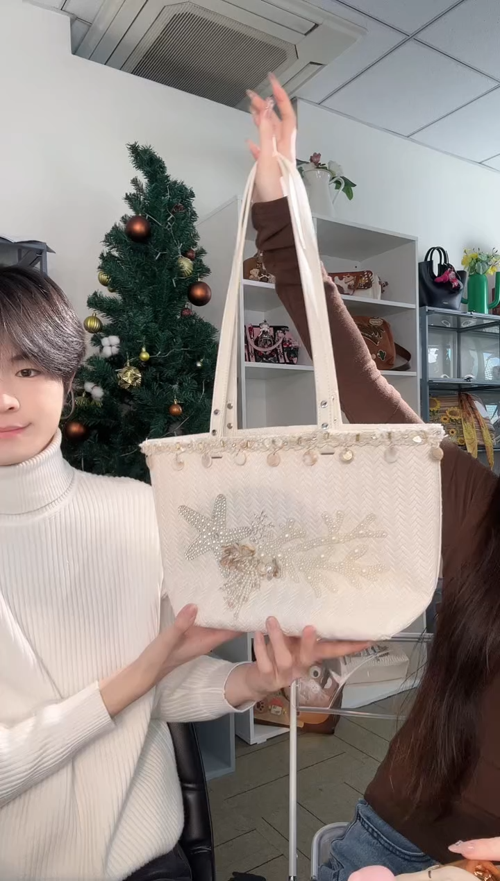 PU可***星必灵手工潮包包