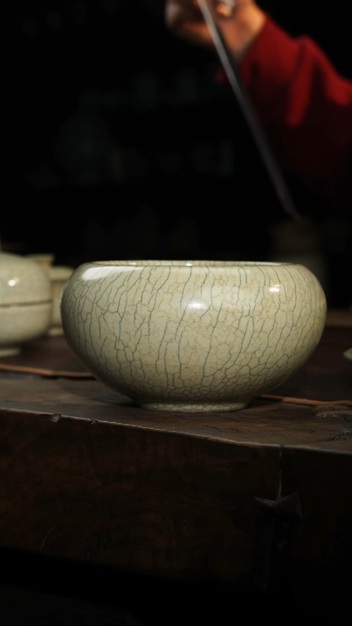 【闪购商品】瓷片《丹山片羽》建水