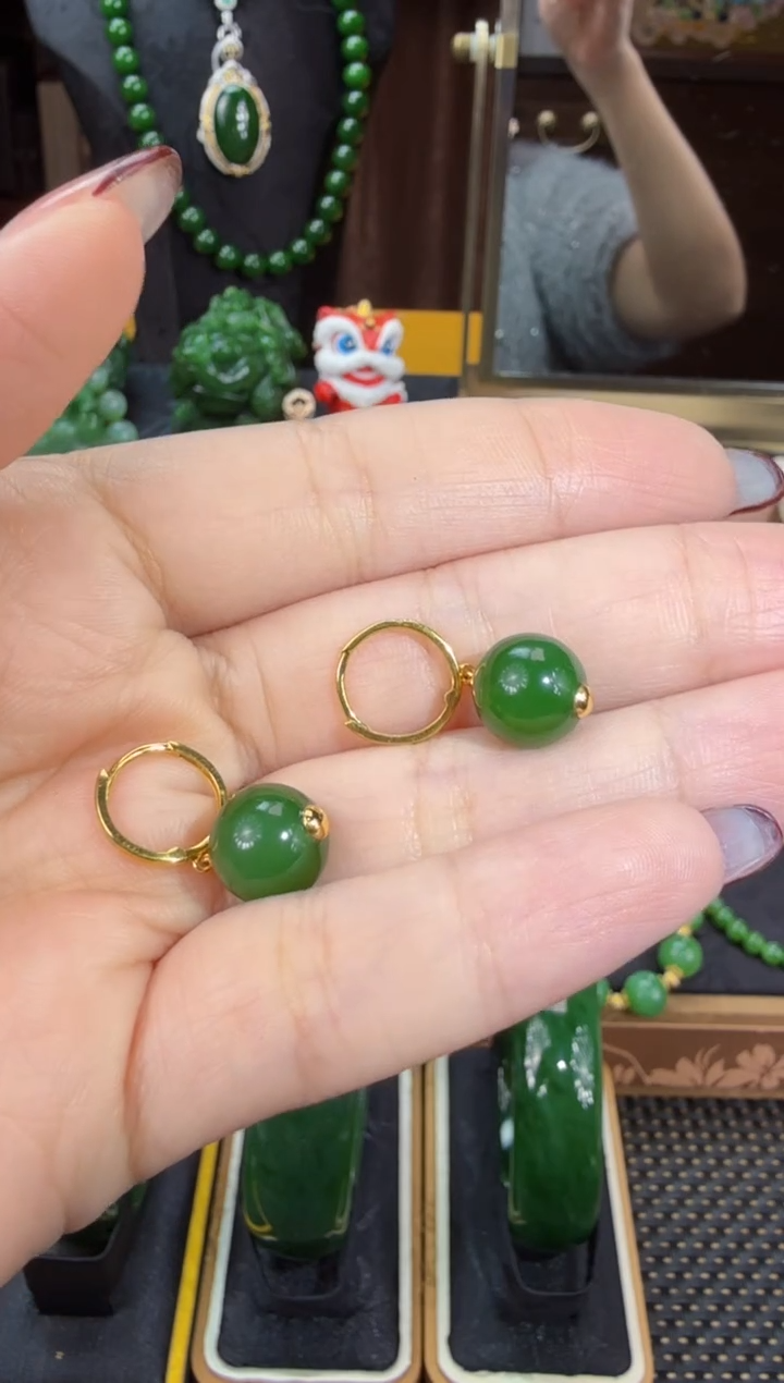 【闪购商品】和田玉（碧玉）耳坠18K金镶嵌 