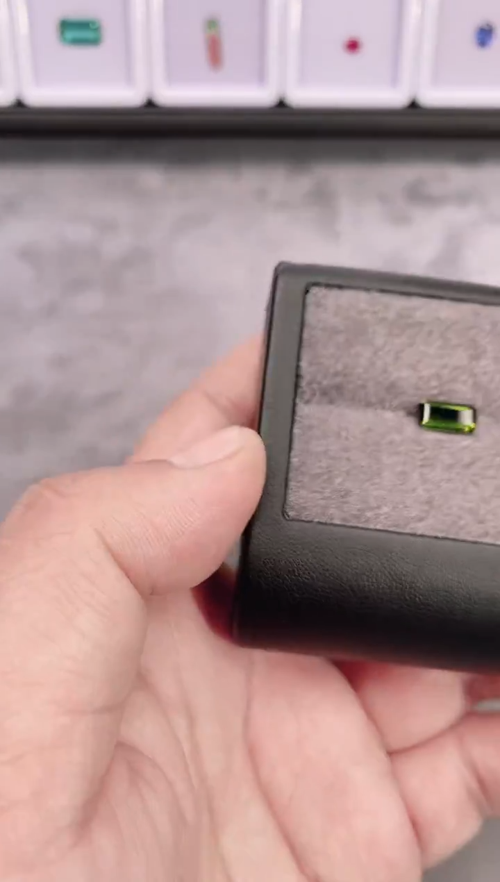 未镶嵌裸石碧玺1.08