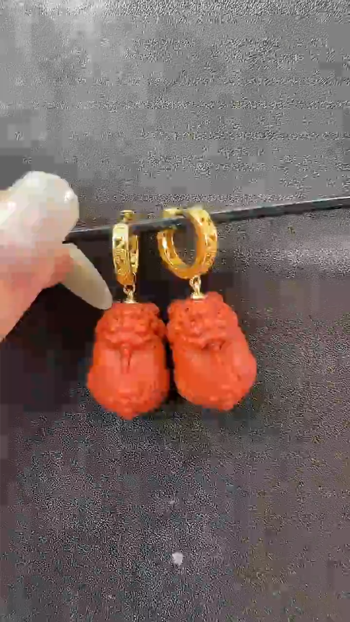 颈饰未镶嵌南红玛瑙耳环