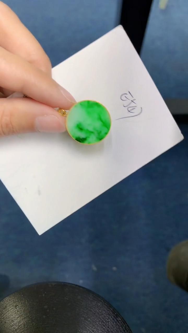 【闪购商品】翡翠颈饰18K金镶嵌000000000