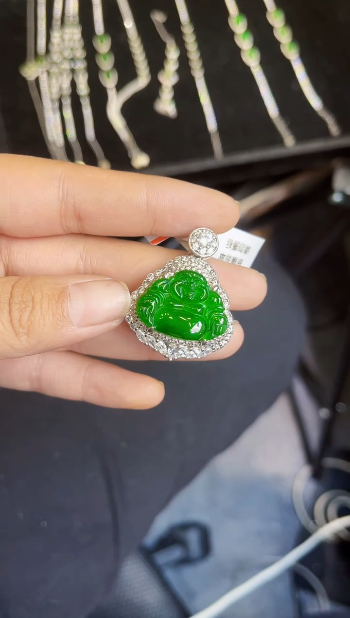 【闪购商品】翡翠颈饰银S925镶嵌佛公吊坠