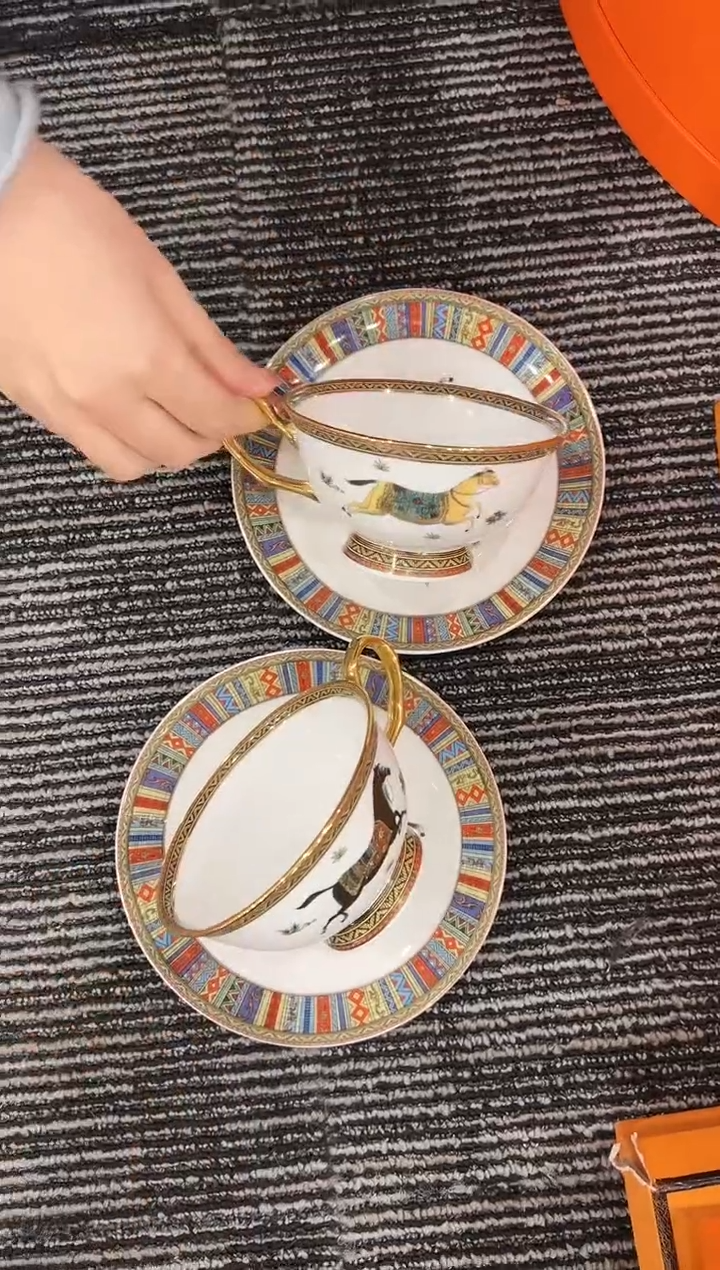 【闪购商品】杯Y10--------------