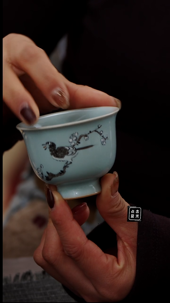 【闪购商品】杯省工美郗奎奎老师天青釉手绘高足杯