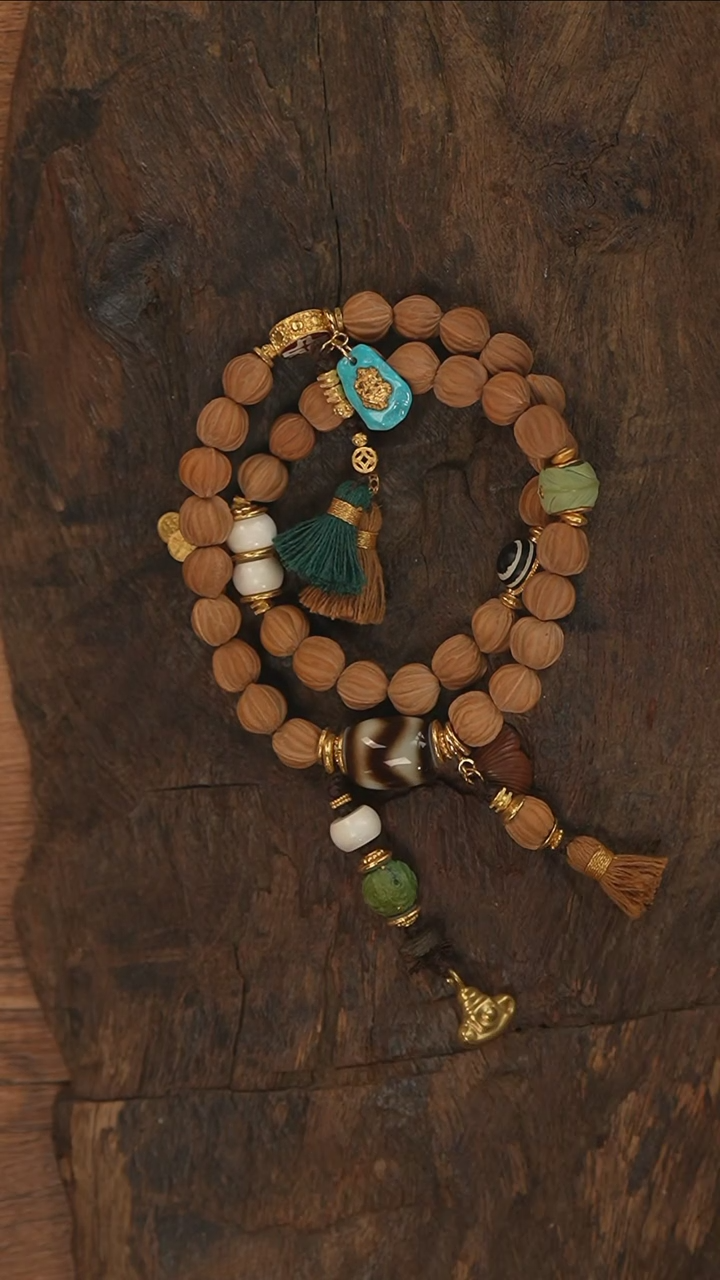 【闪购商品】核桃手串18K金镶嵌S2999-定制