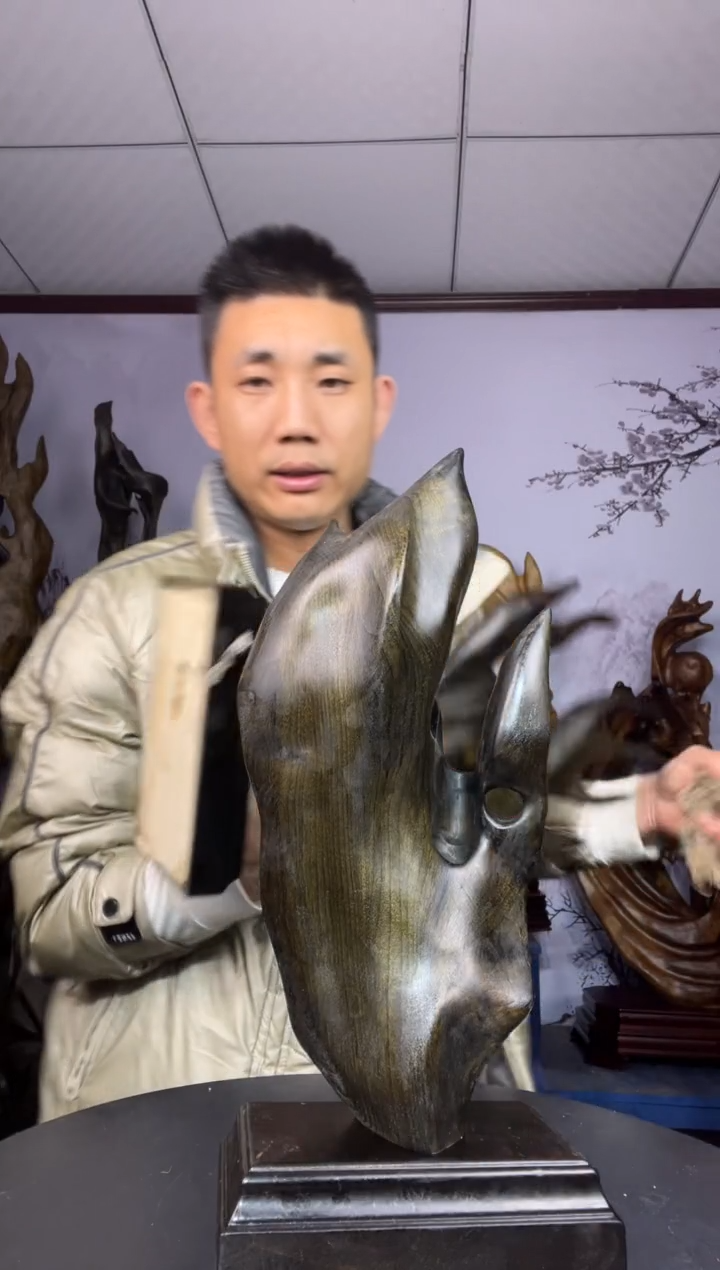 金丝楠木雕款宏****阳金丝楠木工艺品摆件