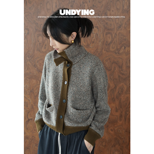 UNDYING 时尚拼接色单排扣立领外套