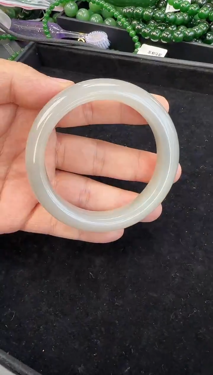 未镶嵌手镯和田玉58+圈口