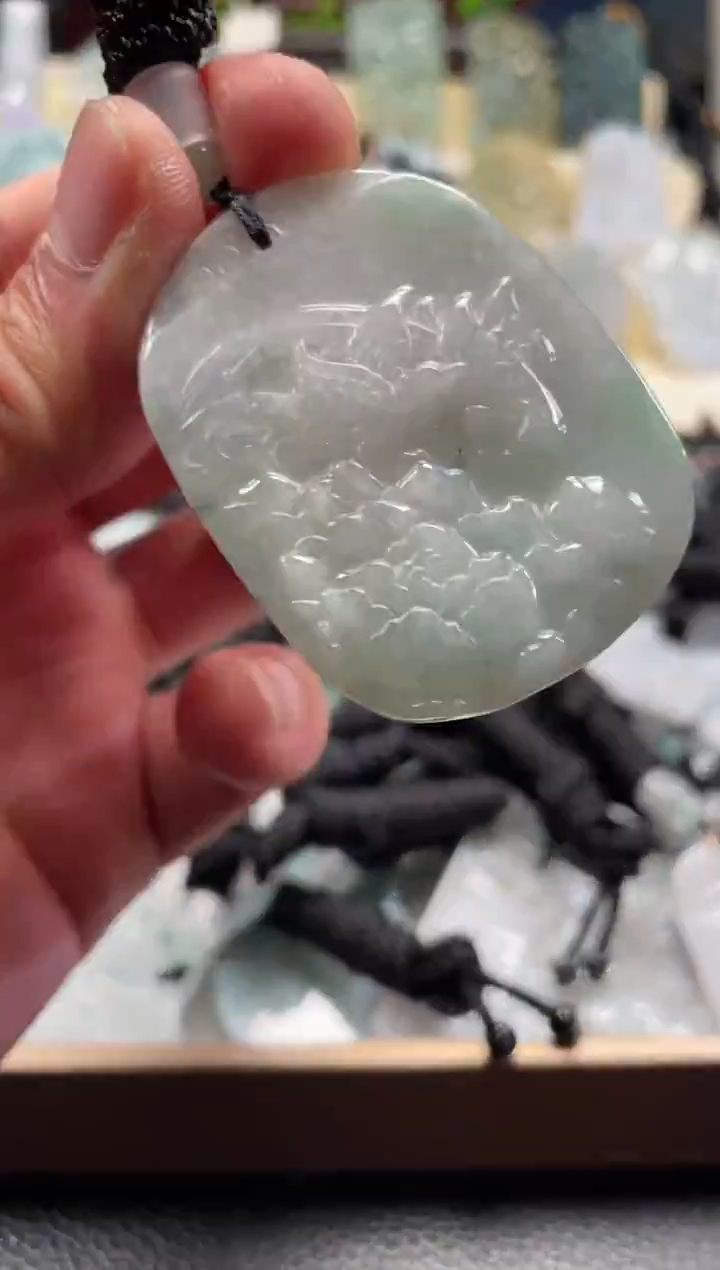 颈饰未镶嵌翡翠12/21/093