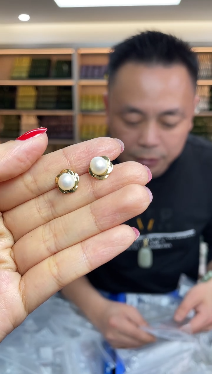 【闪购商品】淡水珍珠·未镶嵌多样性发一件