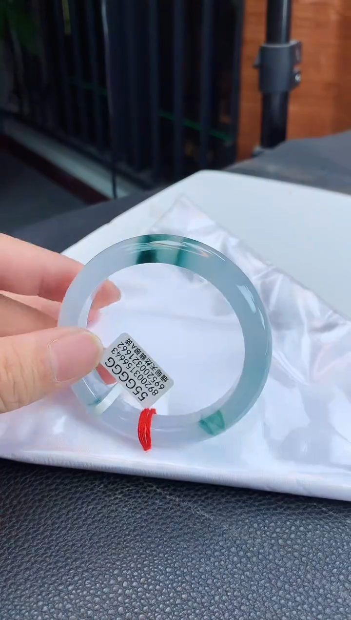 【闪购商品】翡翠手镯未镶嵌缅甸天然翡翠A货手镯
