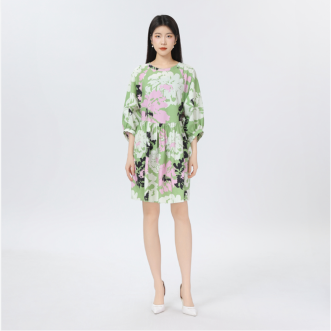 AMASS阿玛施春季新款气质印花碎花休闲百搭连衣裙550019