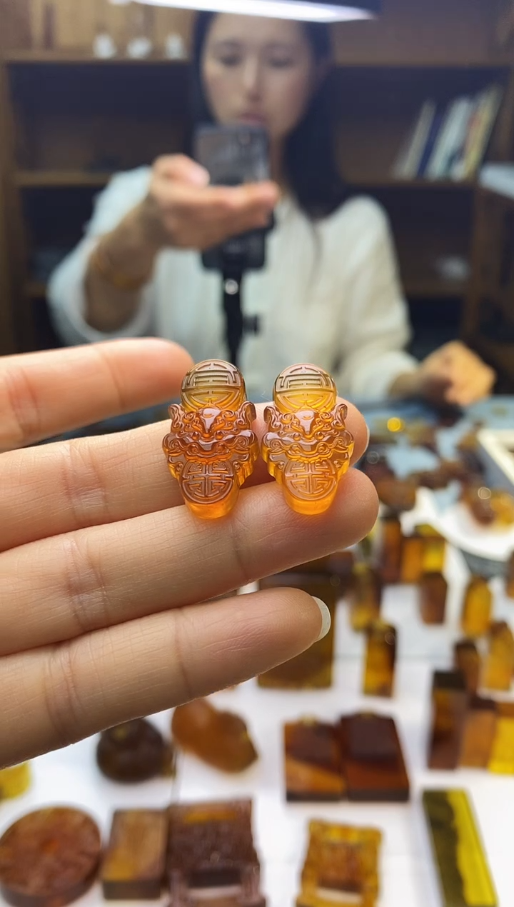 琥珀颈饰未镶嵌SN84-144（福在眼前*2）