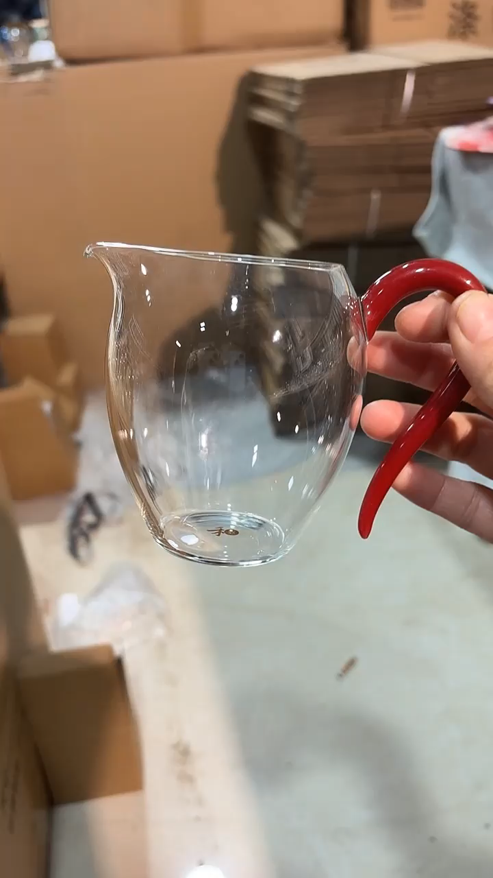 手工艺品玻璃依然公杯  红把