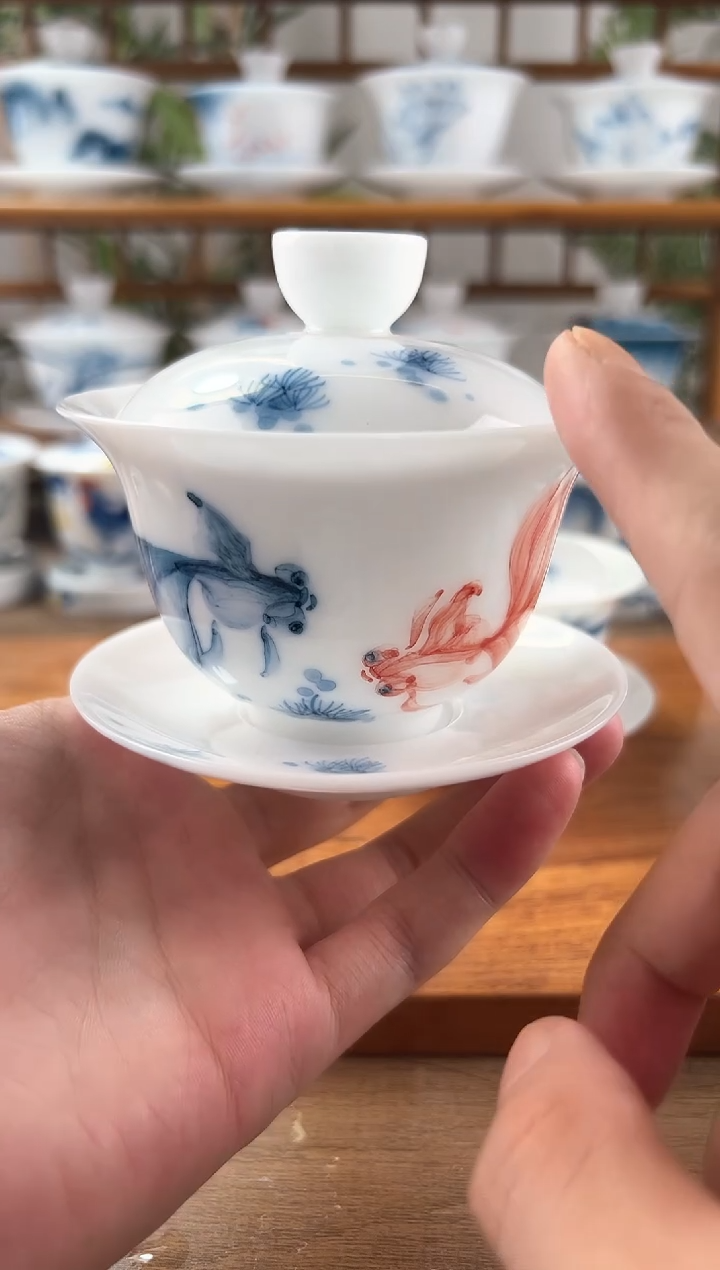 微瑕高冰红蓝锦鲤150ml三才盖碗