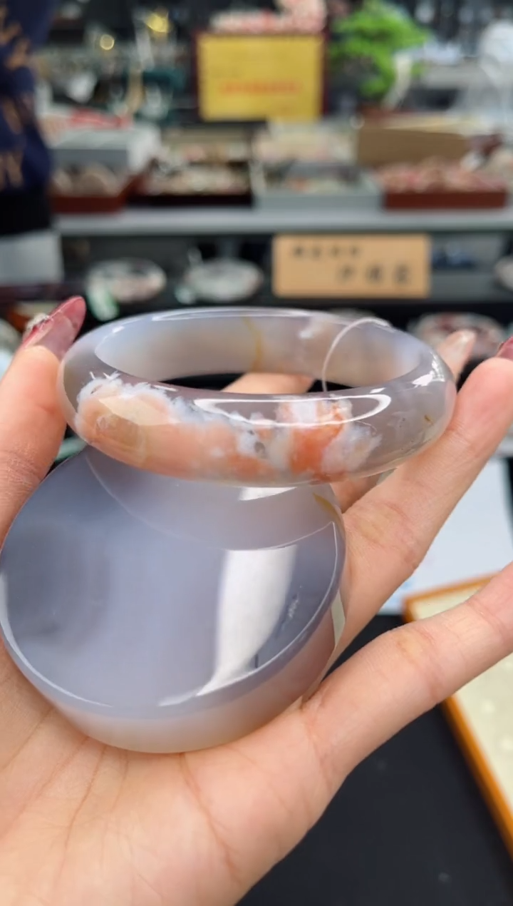 【闪购商品】石英质玉手镯未镶嵌65圈口（赠品镯心）S9933