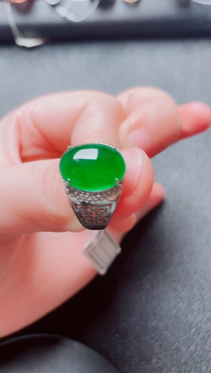 银S925镶嵌戒指翡翠1111