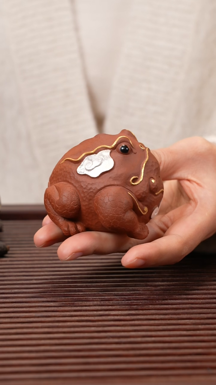 【闪购商品】紫砂茶宠富贵蛙（描金银）