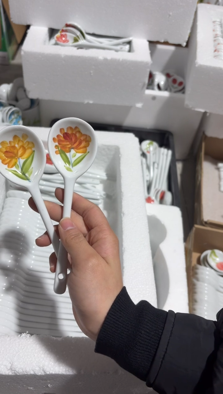 景德镇高温陶瓷食品级手绘釉中彩-长柄勺一对