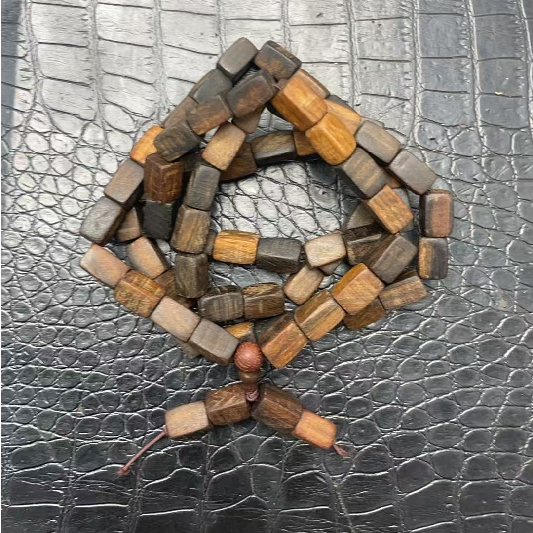 A155柬埔寨文玩多圈8mm