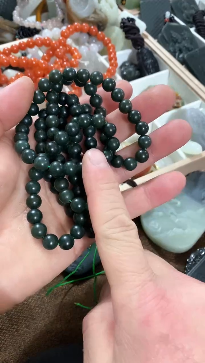 【闪购商品】和田玉吊坠(不含链)未镶嵌108 卡8