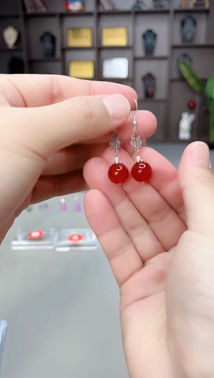 未镶嵌耳饰玛瑙/玉髓230000