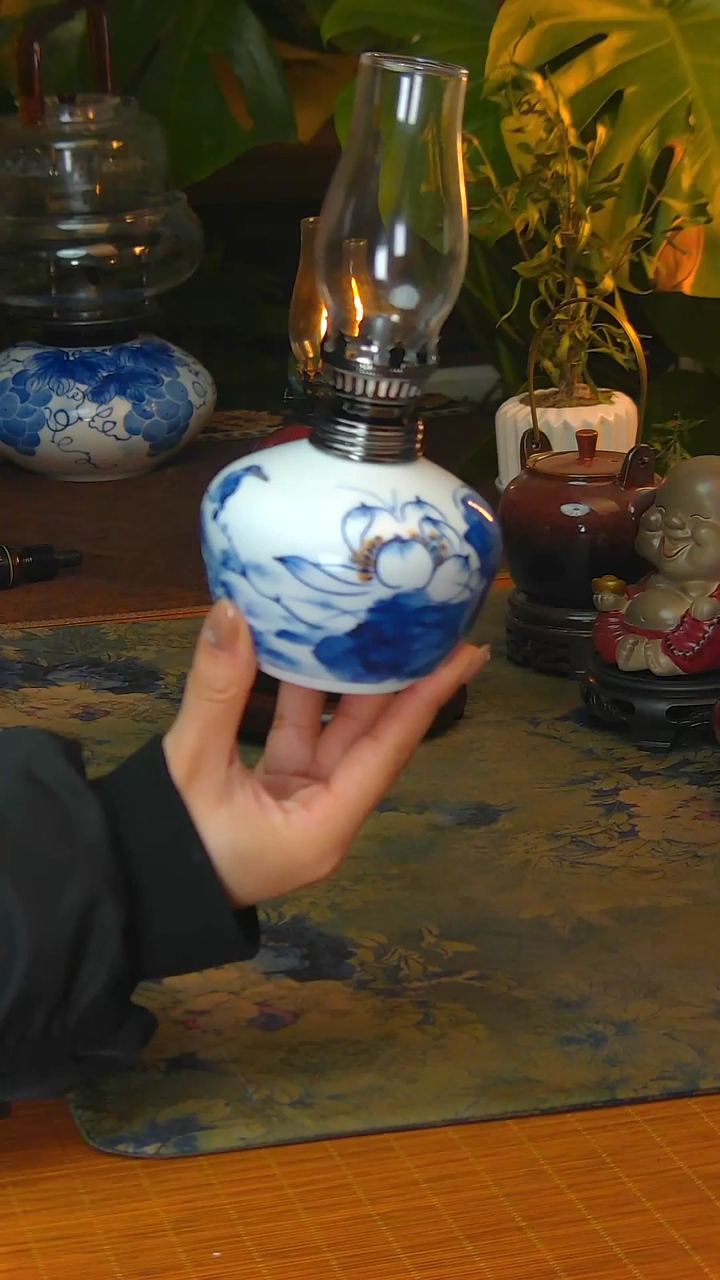 【闪购商品】景德镇陶瓷手工灯摆件