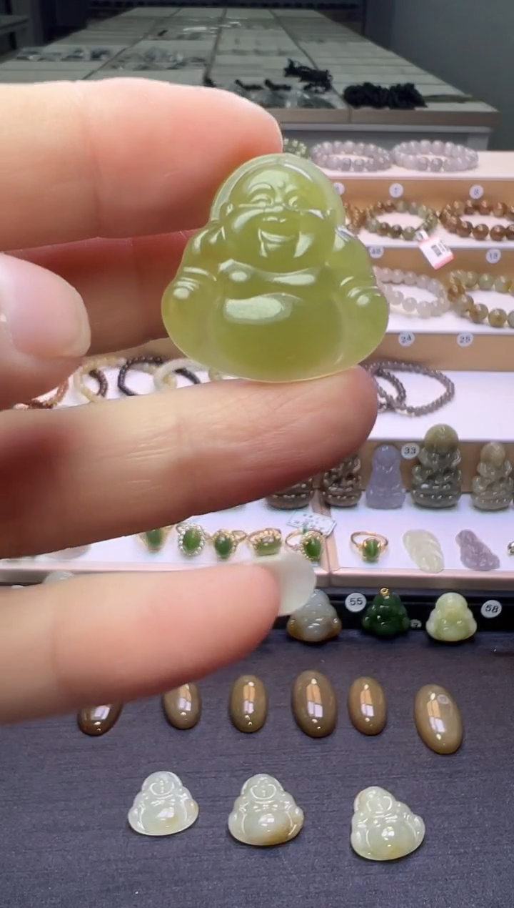 颈饰未镶嵌和田玉187号链接有包容