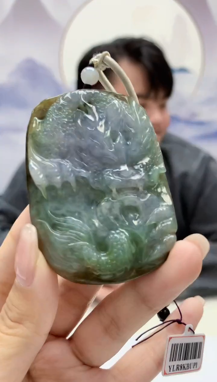 【闪购商品】定制翡翠未镶嵌5060kk-毛货挂件217