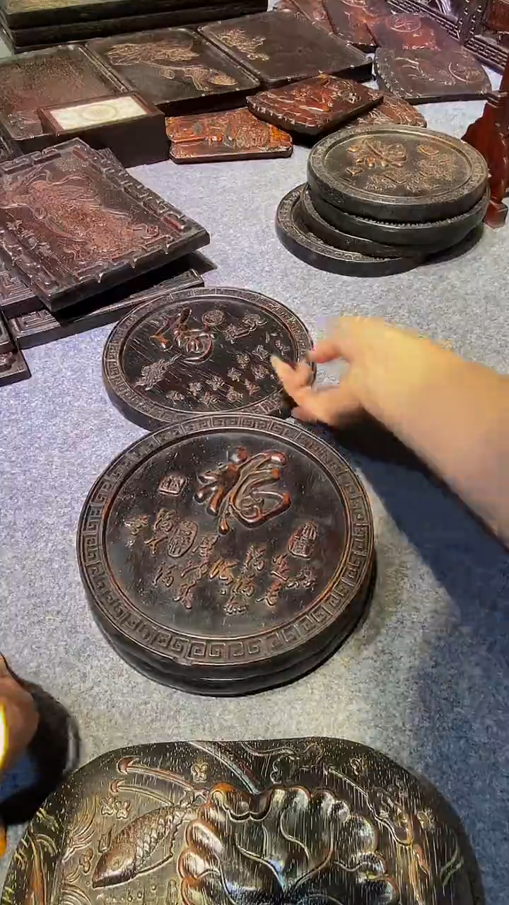 木用****6紫檀雕刻一物一拍