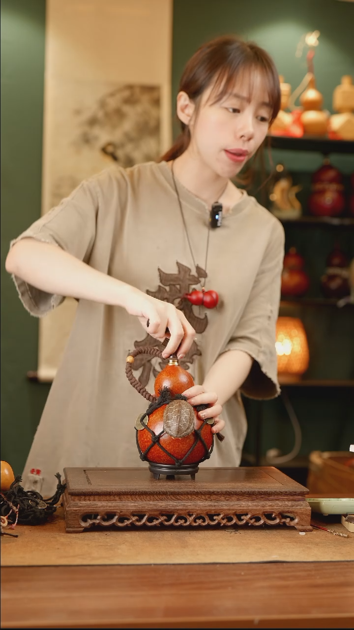 191号精品天然大漆酒葫芦一物一拍~